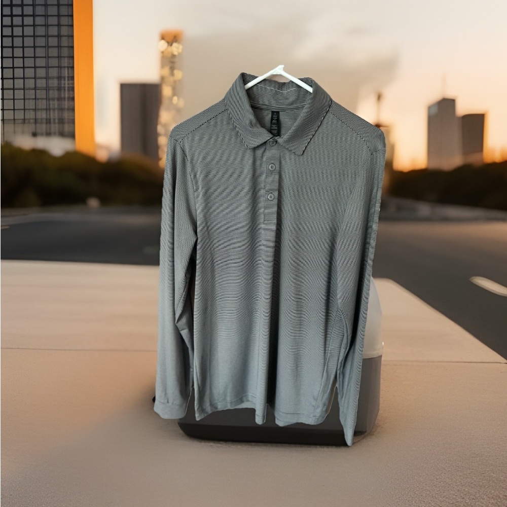 Zella Men’s Size Small Striped Long Sleeve Shirt. Multicolor.